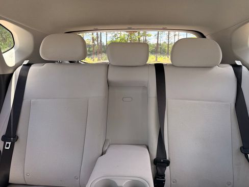 Used 2024 Hyundai Kona SEL FWD image 27