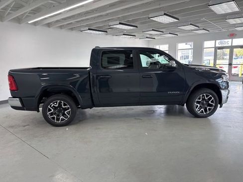 New 2026 RAM 1500 Laramie AWD/4WD image 11