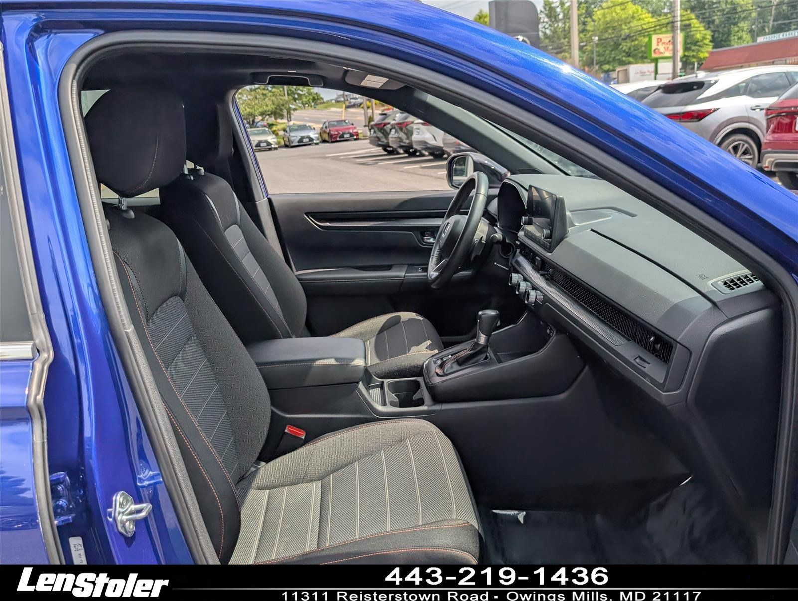 Used 2025 Honda CR-V Sport image 12