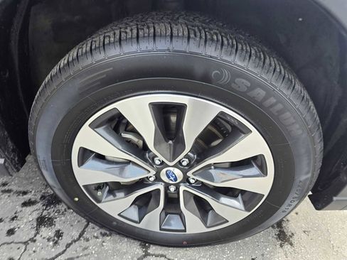 Used 2024 Subaru Outback Touring XT image 9