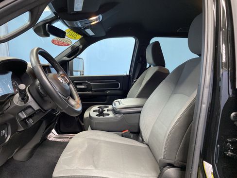 Certified 2024 RAM 2500 Big Horn w/ Bed Utility Group image 10