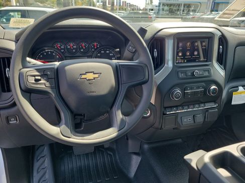 New 2026 Chevrolet Silverado 1500 W/T RWD image 4