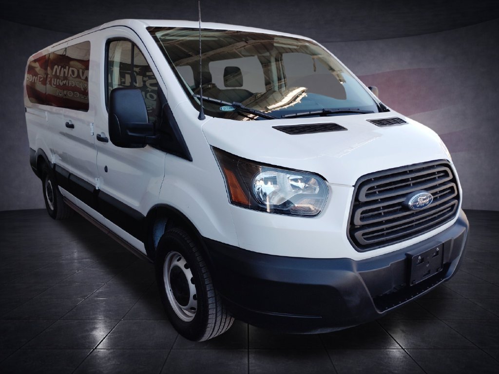Used 2019 Ford Transit 150 XL RWD image 7