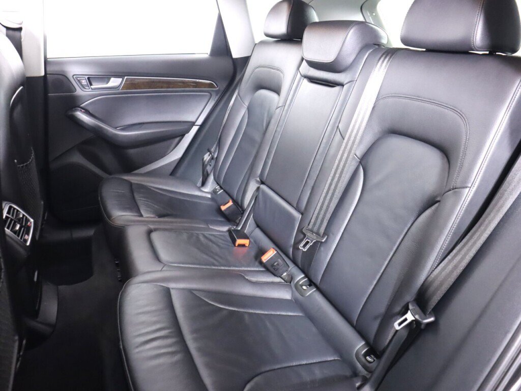 Used 2015 Audi Q5 2.0T Premium Plus w/ Technology Package AWD/4WD image 33