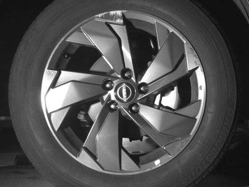 Used 2025 Nissan Rogue SV image 13