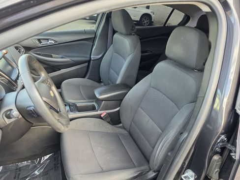 Used 2016 Chevrolet Cruze LT w/ Sun And Sound Package FWD image 17