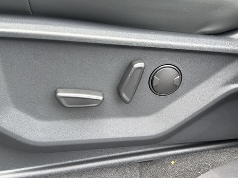 New 2026 Ford Expedition Max Active RWD image 20