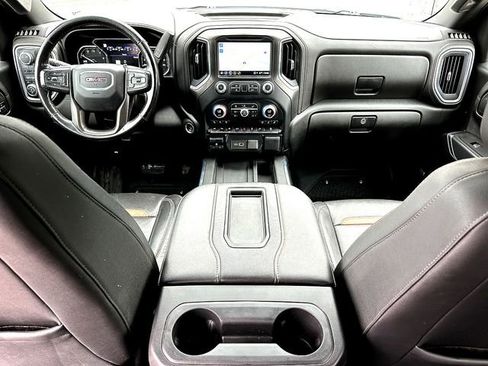 Used 2021 GMC Sierra 1500 AT4 w/ AT4 Value Package AWD/4WD image 30
