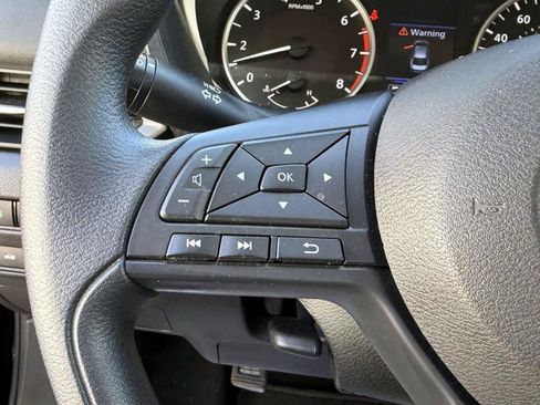 Used 2024 Nissan Sentra S FWD image 18