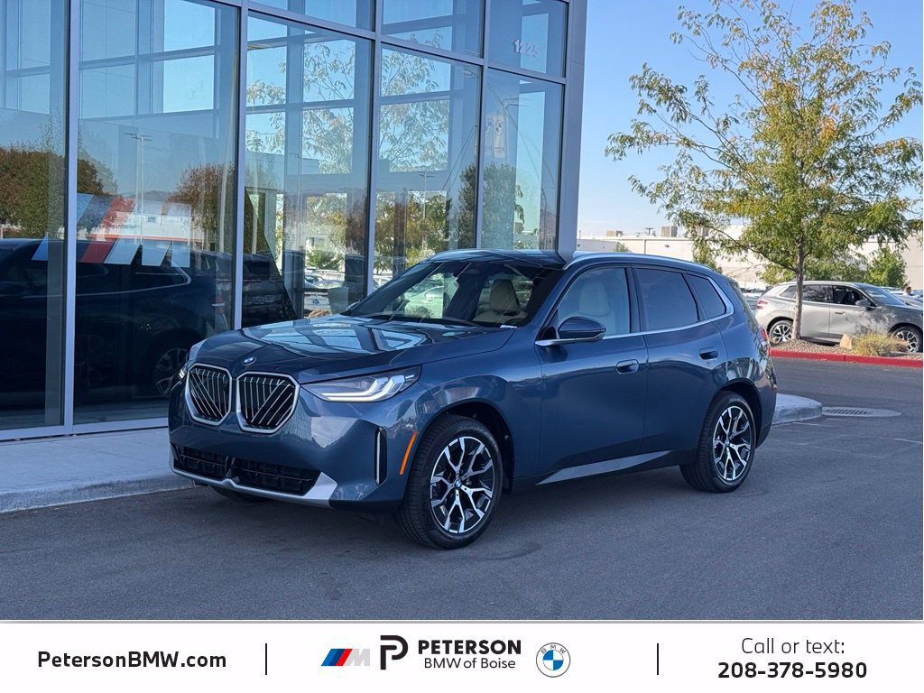 Used 2026 BMW X3 xDrive30i w/ Premium Package AWD/4WD image 1