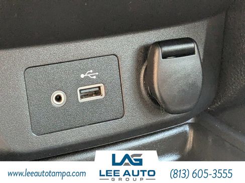 Used 2019 Nissan Rogue S image 23