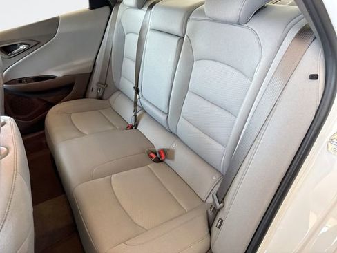 Used 2023 Chevrolet Malibu LT image 22