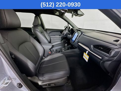 Certified 2025 Subaru Forester Limited image 36