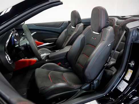 Used 2024 Chevrolet Camaro ZL1 RWD image 10
