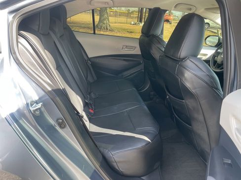 Used 2025 Toyota Corolla LE image 15