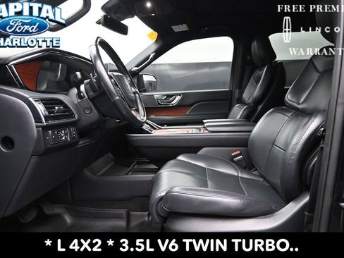 Used 2022 Lincoln Navigator L 2WD image 10