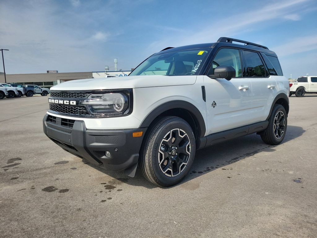 New 2026 Ford Bronco Sport Outer Banks w/ Outer Banks Tech Package+ AWD/4WD image 2