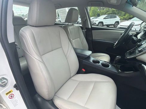 Used 2015 Toyota Avalon XLE FWD image 21