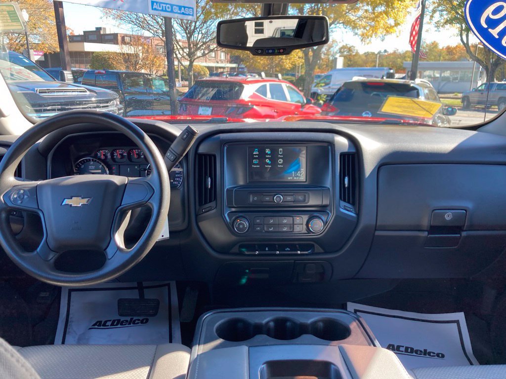 Used 2019 Chevrolet Silverado 2500 W/T w/ Snow Plow Prep Package AWD/4WD image 6