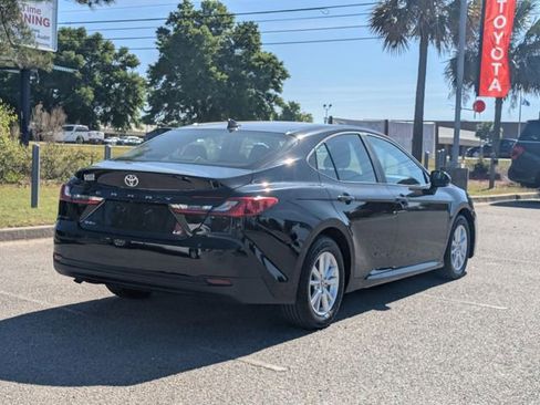 Certified 2025 Toyota Camry LE FWD image 3