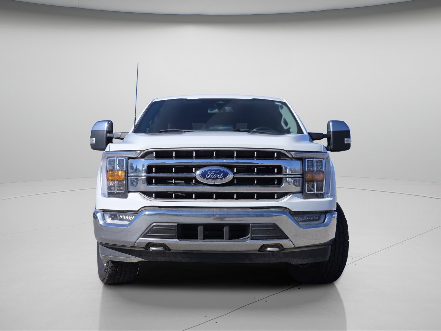Certified 2022 Ford F150 Lariat AWD/4WD image 3
