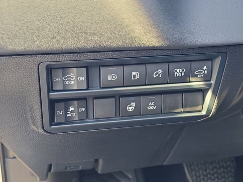 New 2026 Toyota Tundra Platinum image 25