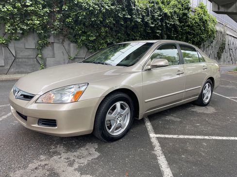 Used 2007 Honda Accord Hybrid Sedan image 8