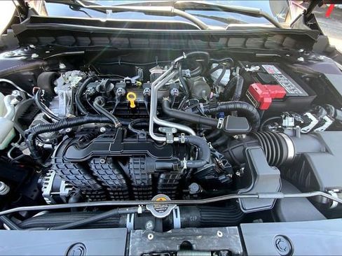 Used 2024 Nissan Altima 2.5 SV image 20