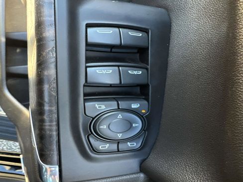 Used 2019 GMC Sierra 1500 Denali w/ Denali Ultimate Package image 23