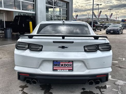 Used 2022 Chevrolet Camaro SS image 5
