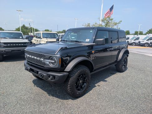 New 2026 Ford Bronco Badlands AWD/4WD image 4