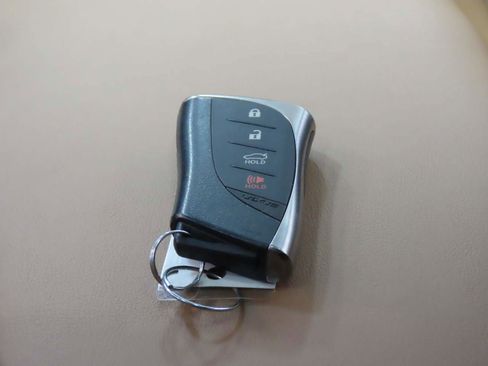 Used 2019 Lexus ES 350 w/ Premium Package image 16