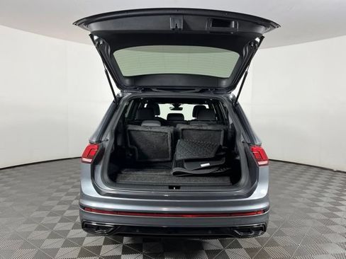 Used 2023 Volkswagen Tiguan SE R-Line FWD image 46