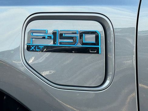 New 2025 Ford F150 Lightning XLT image 9