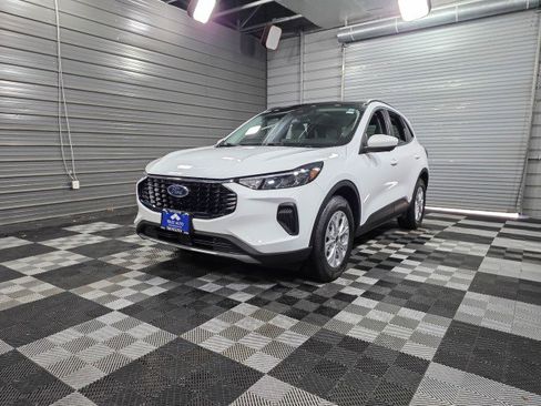 Used 2024 Ford Escape Active w/ Tech Pack #2 image 45