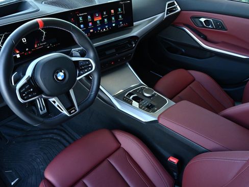 Used 2025 BMW M340i w/ Premium Package image 10