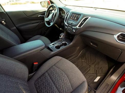 Used 2024 Chevrolet Equinox LT w/ LPO, Floor Liner Package image 24