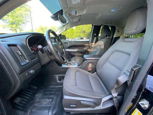 Used 2022 Chevrolet Colorado LT w/ Fleet Safety Package RWD image 22