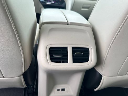 Used 2023 Buick Envision Preferred AWD/4WD image 24