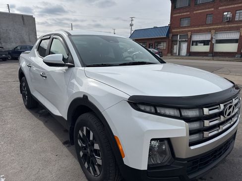 Used 2025 Hyundai Santa Cruz SE image 5