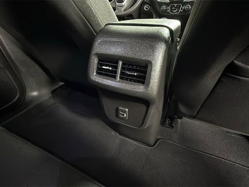 Certified 2022 Chevrolet Equinox LT image 28