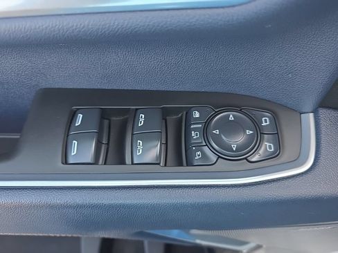 Used 2025 Chevrolet Silverado 2500 High Country w/ High Country Premium Package AWD/4WD image 22