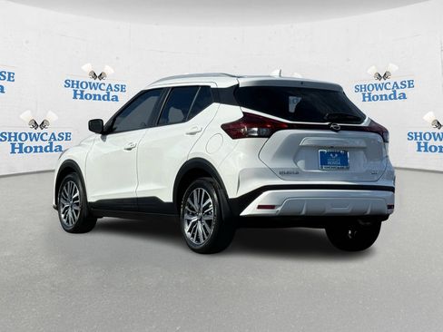 Used 2024 Nissan Kicks SV image 5