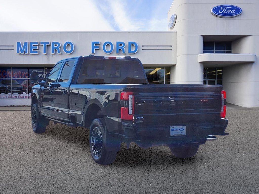 Certified 2025 Ford F350 Platinum AWD/4WD image 5