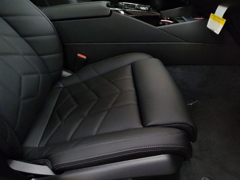 New 2026 BMW 530i xDrive w/ Executive Package AWD/4WD image 27