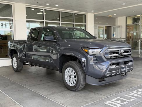 New 2026 Toyota Tacoma SR5 AWD/4WD image 6