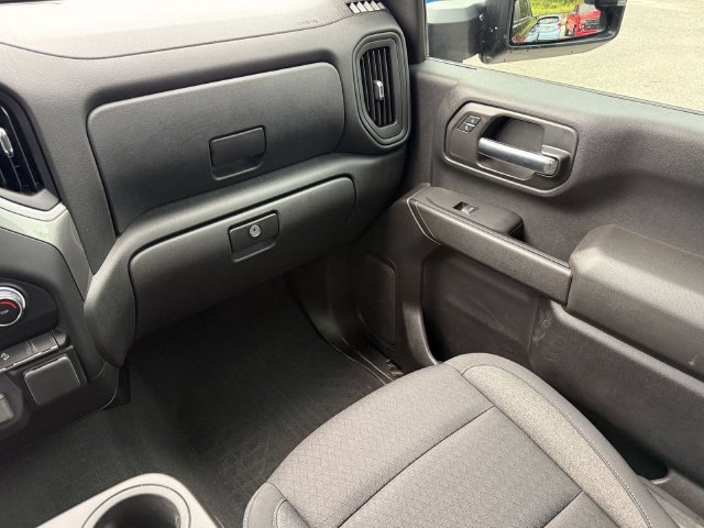 Used 2024 Chevrolet Silverado 2500 Custom w/ Custom Value Package AWD/4WD image 18