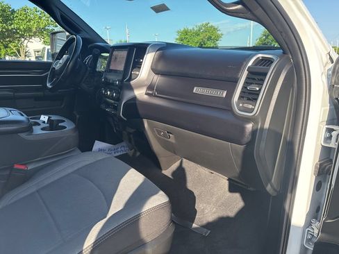 Used 2024 RAM 3500 Big Horn AWD/4WD image 46