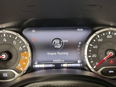 Used 2019 Jeep Renegade Limited w/ UConnect 8.4 Nav Group image 18