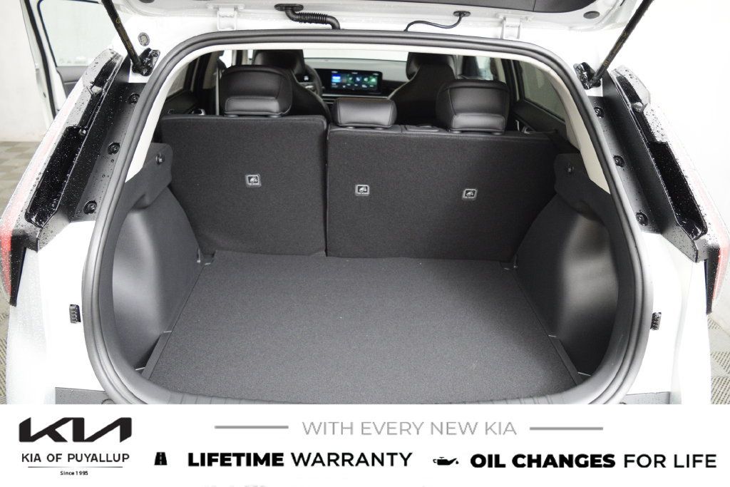 New 2027 Kia Niro LX FWD image 20